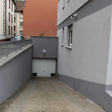 Ferienwohnung Les Charpentiers Colmar Exterior foto